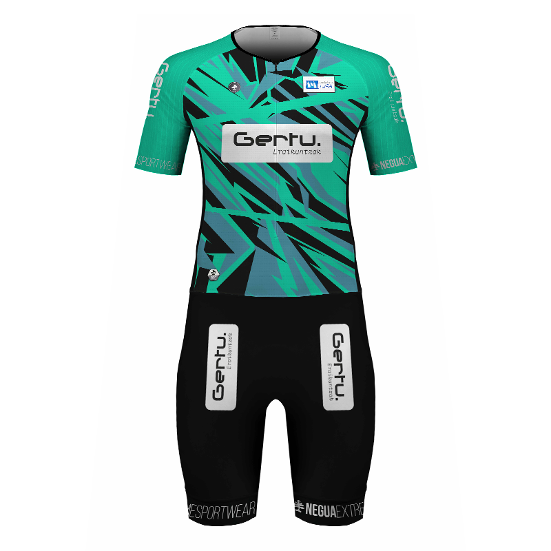 Ropa de remo | Platanito de remo de la Euskotren Liga femenina a la mejor patrona. Liga profesional de remo de banco fijo.