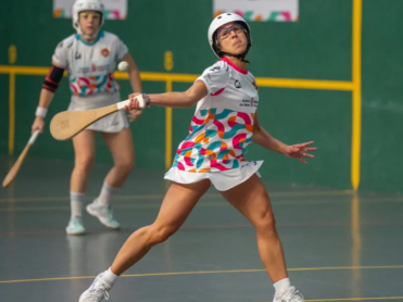 Equipaciones oficiales de pelota para la Federación Navarra de Pelota