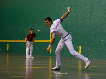 Camisetas de pelota del Mundarro en el IV Torneo Reino de Nájera 4 ½